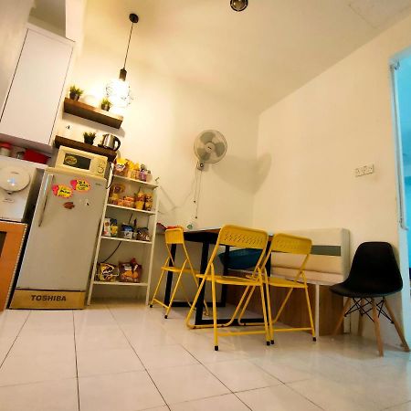 NikQi's Homestay Temerloh Buitenkant foto