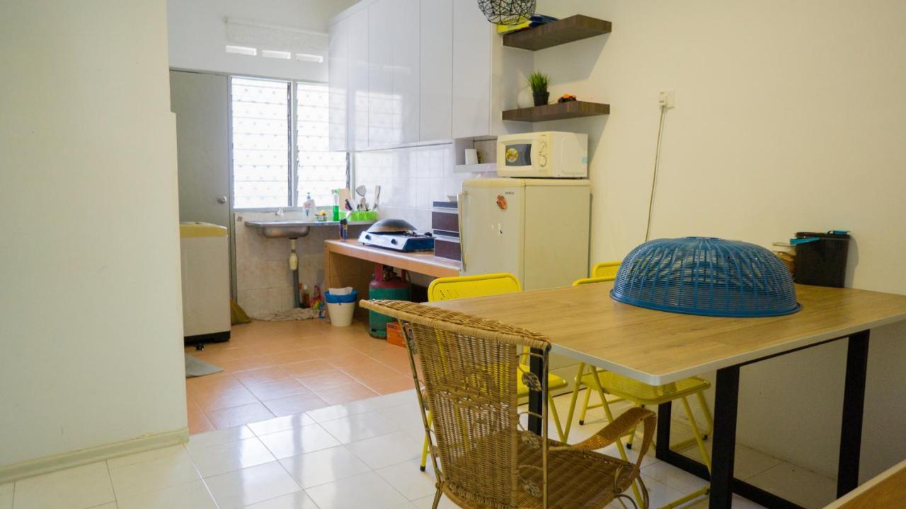 NikQi's Homestay Temerloh Buitenkant foto
