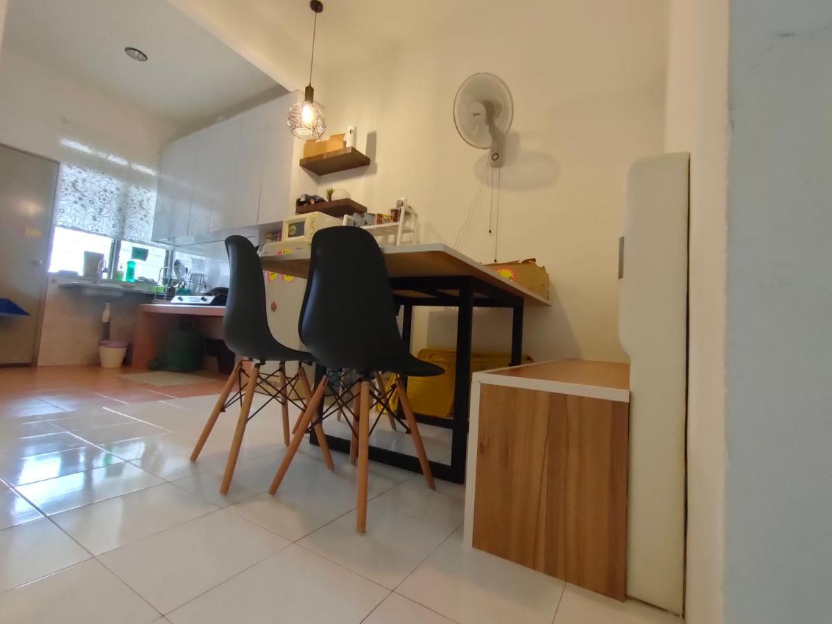 NikQi's Homestay Temerloh Buitenkant foto